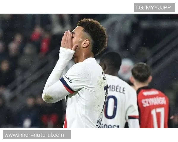 足总杯激战AC米兰大胜热刺红牌事件引发全场热议与转会传闻